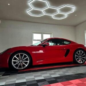 linkable garage lighting